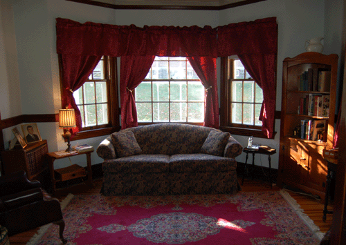 Huttlinger House - Sitting Room